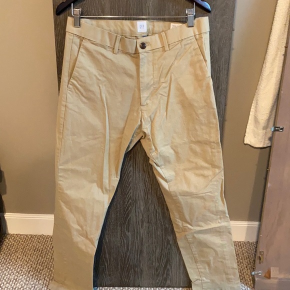 GAP | Pants | Mens Gap Khaki Pants Size 